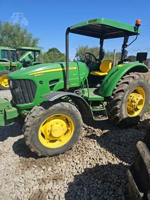 John Deere John Deere 5090E