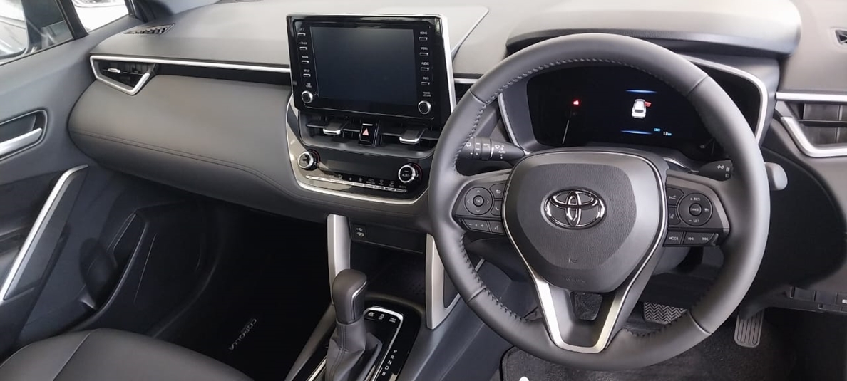 Toyota Corolla Cross 1.8 XR Hybrid for sale - R 460 400 | Carfind.co.za