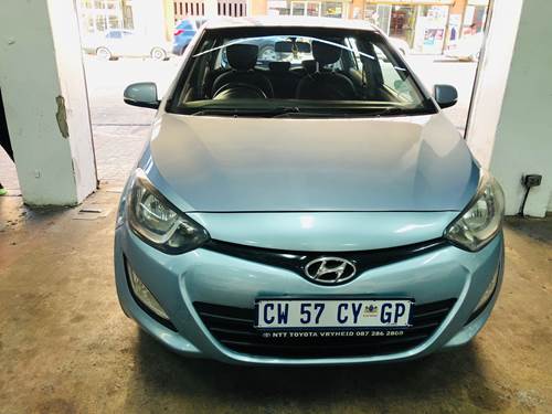 Hyundai i20 1.4 (73 kW) Fluid Auto