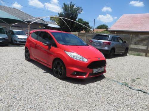 Ford Fiesta ST 1.6 EcoBoost GDTi