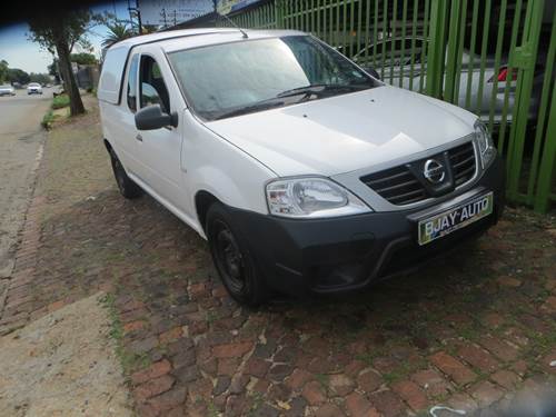 Nissan NP200 1.6i Aircon