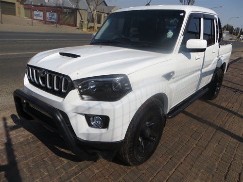 Mahindra Scorpio Pik-Up 2.2 mHawk S6 Karoo Double Cab 4x4 Auto