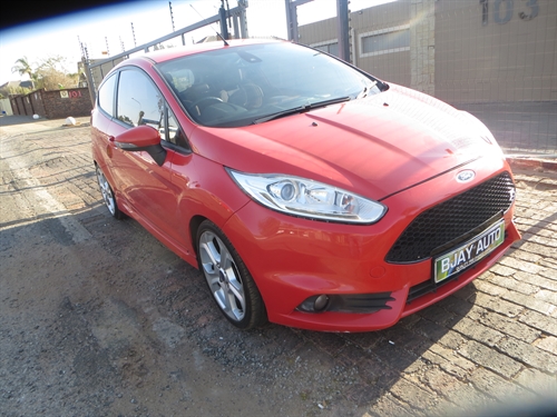 Ford Fiesta ST 1.6 EcoBoost GDTi