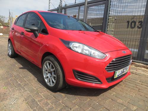 Ford Fiesta 1.0 EcoBoost Ambiente Powershift 5 Door