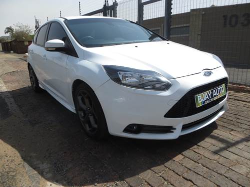 Ford Focus 2.0 GTDi ST3 5 Door