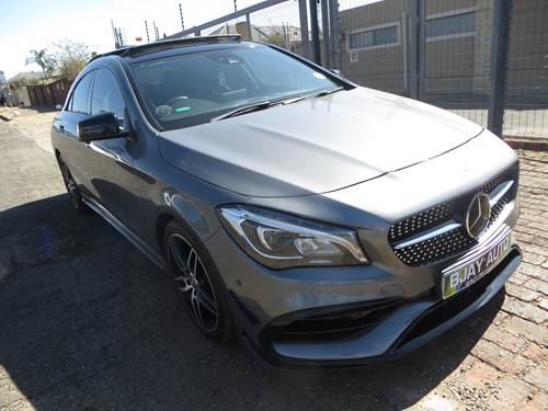 Mercedes Benz CLA 200 Auto ()