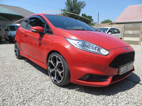 Ford Fiesta ST 1.6 EcoBoost GDTi