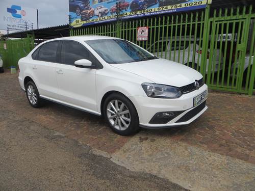 Volkswagen (VW) Polo Sedan 1.6 Comfortline