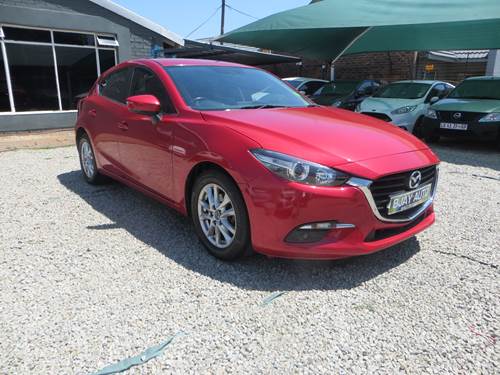 Mazda 3 1.6 L Dynamic Hatch