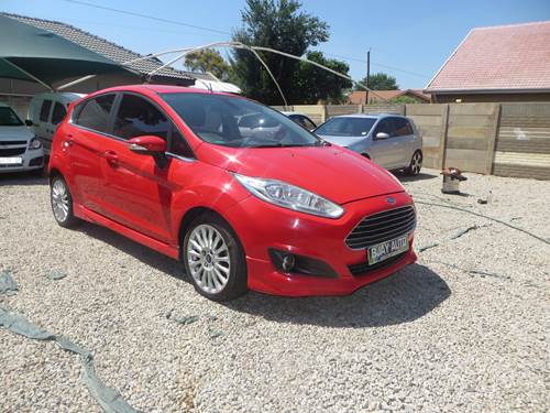 Ford Fiesta 1.0 EcoBoost Titanium Powershift 5 Door