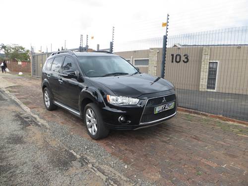 Mitsubishi Outlander 2.4 (125 kW) GLS Auto