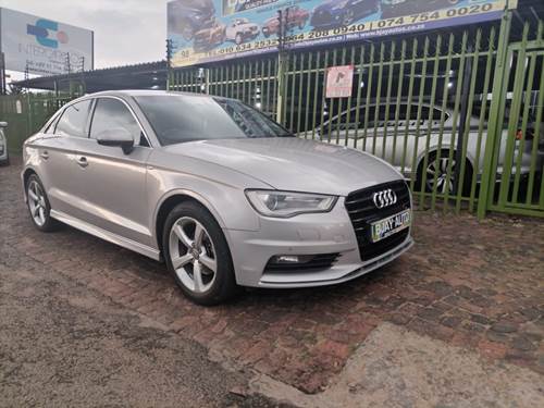 Audi A3 2.0 TDi Sedan SE S-Tronic