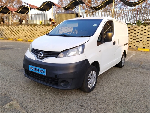 Nissan NV 200 1.6i Visia Panel Van