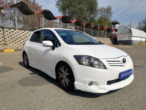 Toyota Auris 1.6 XR