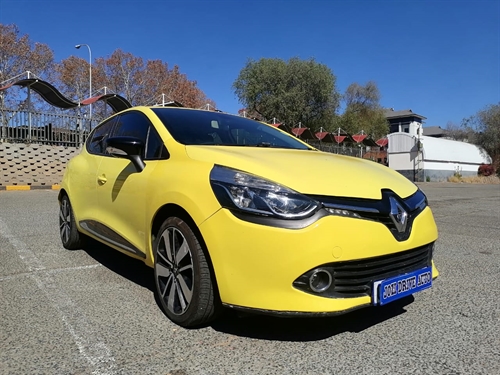 Renault Clio IV 900T (66kW) Dynamique 5 Door