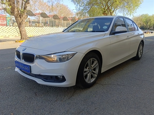 BMW 318i (F30) Auto