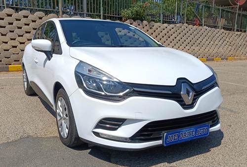 Renault Clio IV 900T (66kW) Dynamique 5 Door