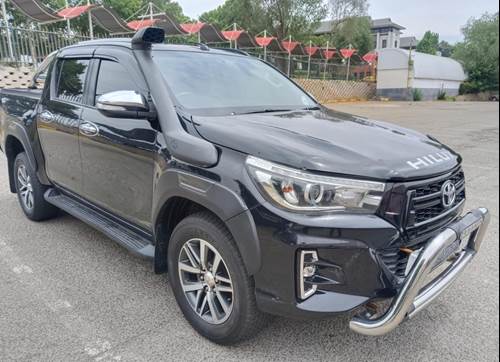 Toyota Hilux 2.8 GD-6 Double Cab Auto 