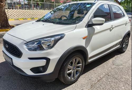 Ford Figo Freestyle 1.5Ti VCT Titanium 5 Doors