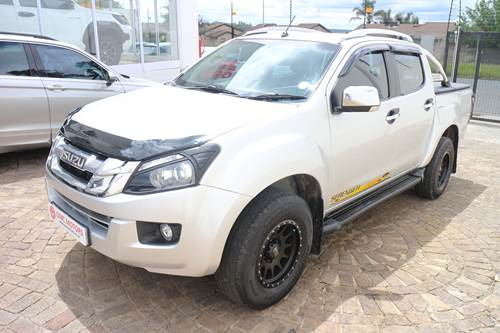 Isuzu KB 3.0 D-TEQ Serengeti (130kW) Double Cab