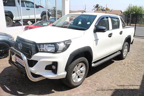 Toyota Hilux 2.4 GD-6 SRX Double Cab Auto 4x4