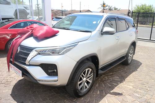 Toyota Fortuner IV 2.8 GD-6 Raised Body Auto