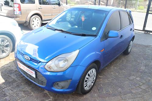 Ford Figo 1.4i Trend 5-Door Hatch Back