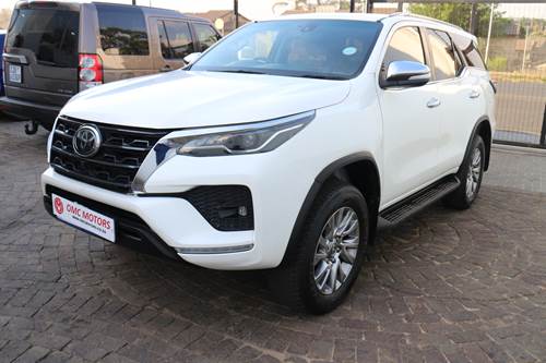 Toyota Fortuner IV 2.8 GD-6 Raised Body Auto