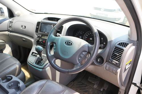 Kia Sedona 2.9 CRDi Auto