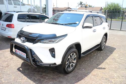 Toyota Fortuner IV 2.4 GD-6 Raised Body