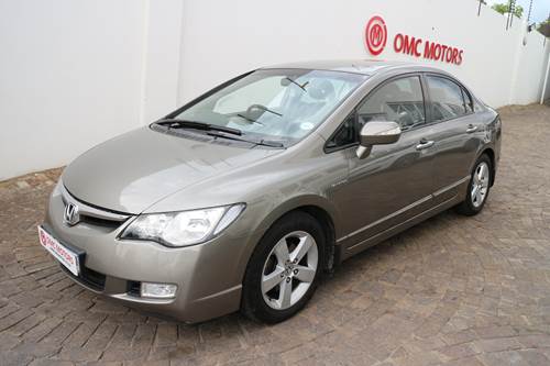 Honda Civic VIII 1.8 VXi Auto