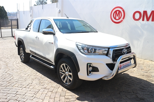 Toyota Hilux 2.8 GD-6 RB Raider Extra Cab Auto 