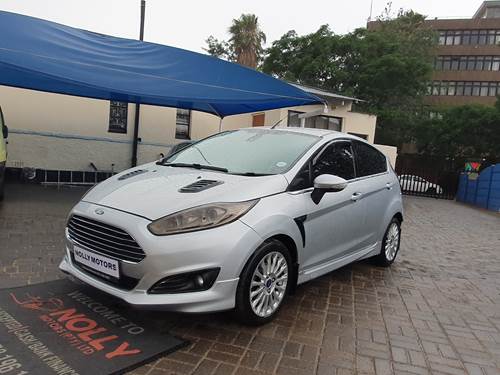 Ford Fiesta 1.0 Ecoboost Ambiente 5 Door