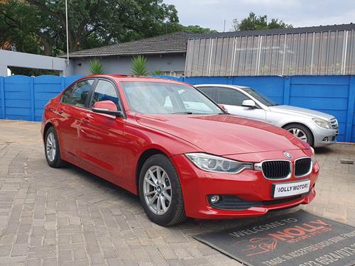 BMW 316i (F30)