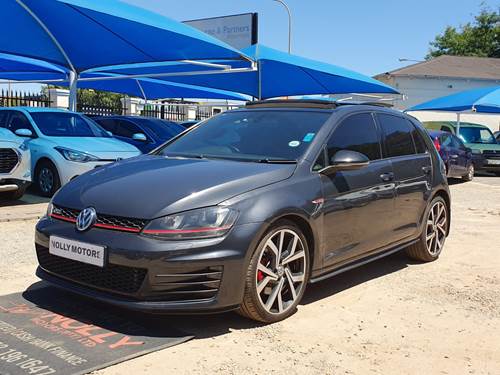 Volkswagen (VW) Golf 7 GTi 2.0 TSi DSG