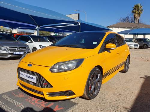 Ford Focus 2.0 GTDi ST3 5 Door