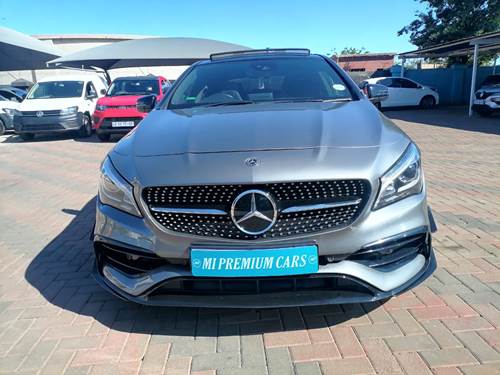 Mercedes Benz CLA 200