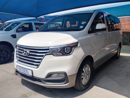 Hyundai H1 2.5 CRDi Elite Auto 12 Seater