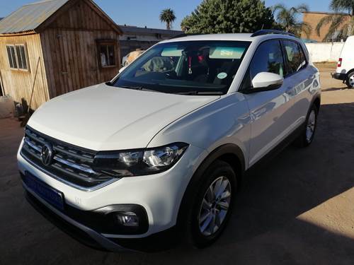 Volkswagen (VW) T-Cross 1.0 TSI (85 kW) Highline DSG