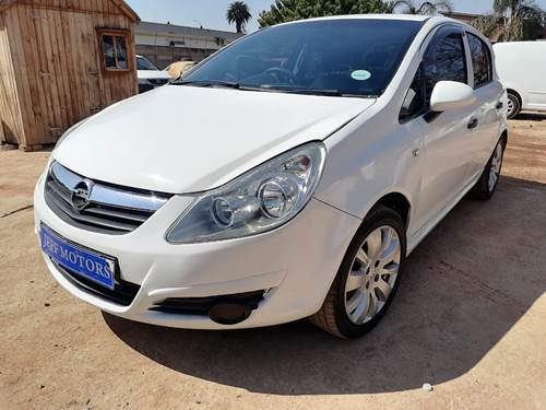 Opel Corsa 1.4 Colour Edition 3 Door