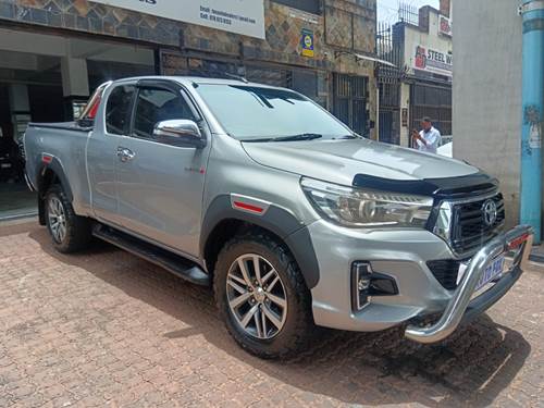 Toyota Hilux 2.8 GD-6 RB Raider 4x4 Extra Cab Auto