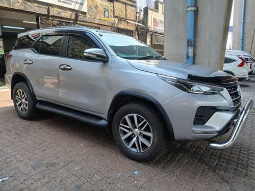 Toyota Fortuner IV 2.8 GD-6 Raised Body Auto