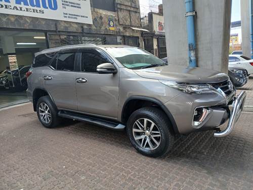 Toyota Fortuner IV 2.8 GD-6 4X4 Auto