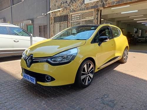 Renault Clio IV 900T (66kW) Dynamique 5 Door