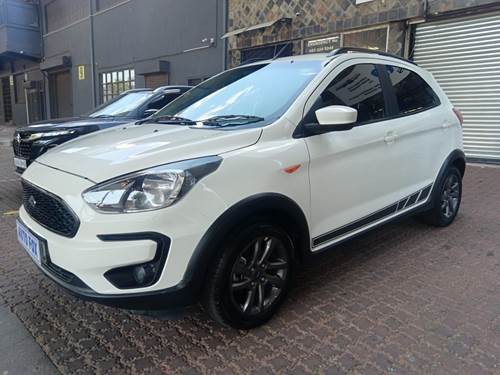 Ford Figo Freestyle 1.5Ti VCT Trend 5 Doors