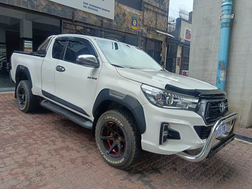 Toyota Hilux 2.8 GD-6 Raider Extra Cab 4x2 