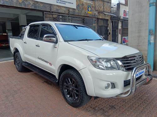 Toyota Hilux (Legend 45) 3.0 D-4D 4X4 Double Cab