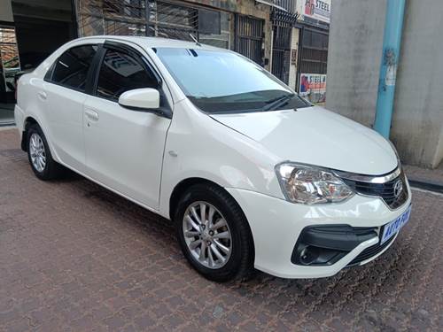 Toyota Etios 1.5 Xs/Sprint 5 Door