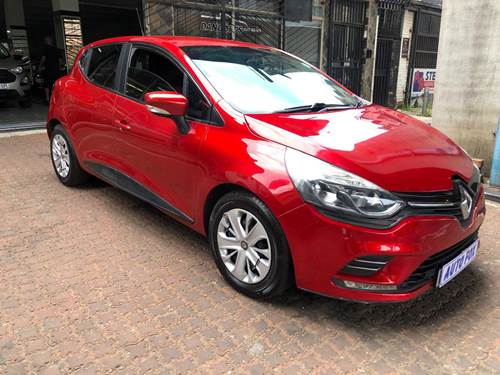 Renault Clio IV 1.2 (55kW) Authentique 5 Door