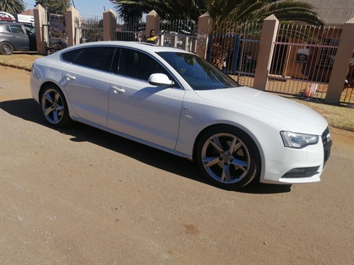 Audi A5 Sportback 2.0 T FSi Quattro S-tronic